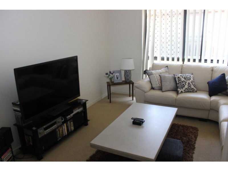 37 Reardon street, Calamvale QLD 4116