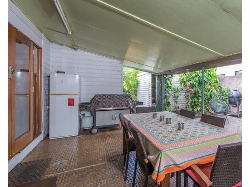 17 Chingford Street, Chermside West QLD 4032