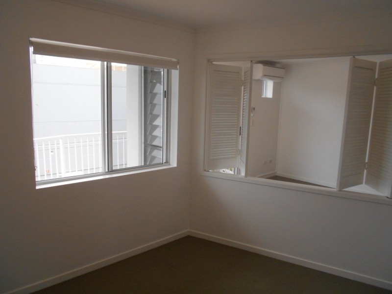 38 Lissner St, Toowong QLD 4066