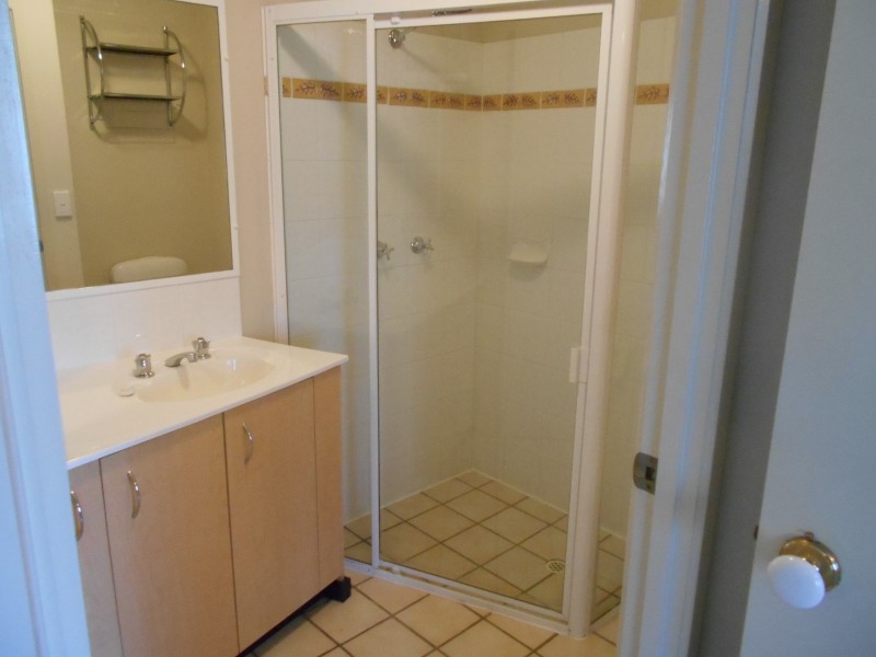 38 Lissner St, Toowong QLD 4066