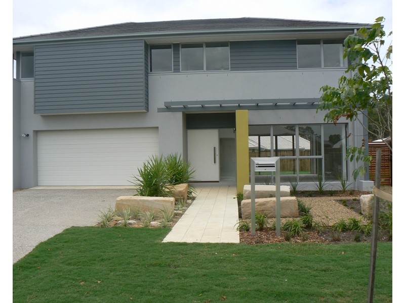 71 Torrens Crescent, Wakerley QLD 4154