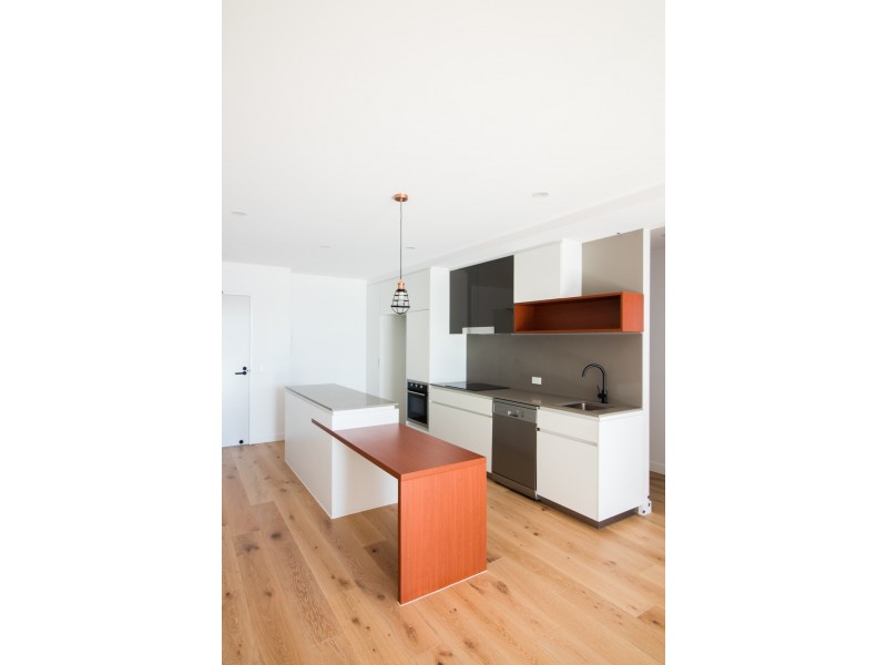 C1002B/77 Victoria Street, West End QLD 4101