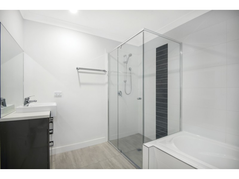 3/70 Willow Road, Redbank Plains QLD 4301