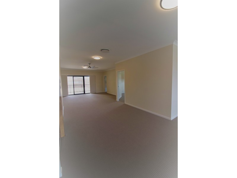 12 Thro Street, Sunnybank QLD 4109