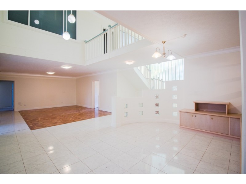 245 Graham Road (11 Desertrose Cr), Bridgeman Downs QLD 4035