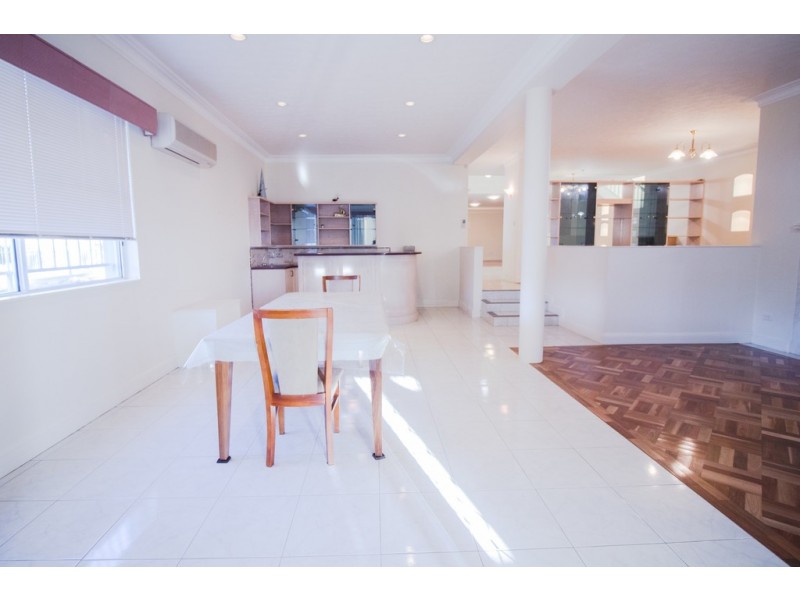 245 Graham Road (11 Desertrose Cr), Bridgeman Downs QLD 4035