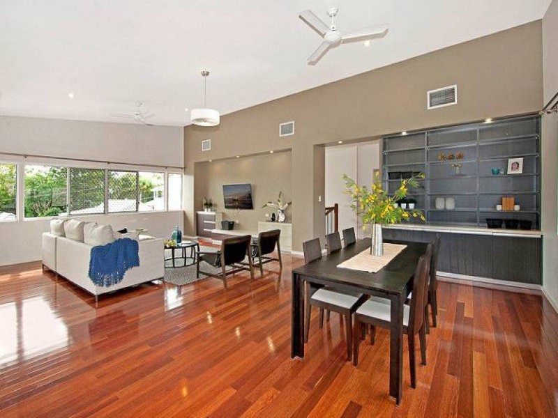 7 Doyle Street, Coorparoo QLD 4151