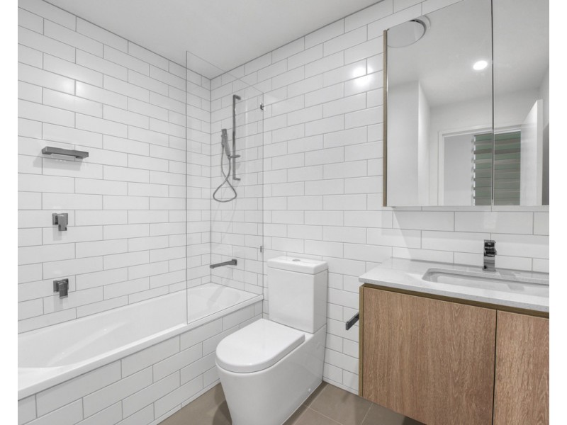 A10044A/73-75 Victoria Street, West End QLD 4101