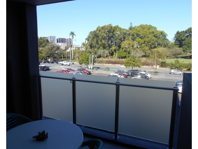 9 Walden Lane, Herston QLD 4006