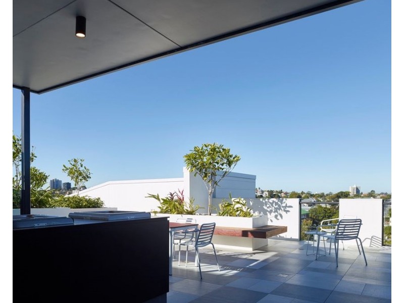 J10511/77 Jane Street, West End QLD 4101