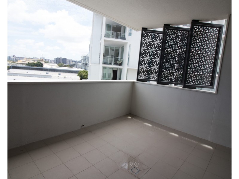 J10511/77 Jane Street, West End QLD 4101