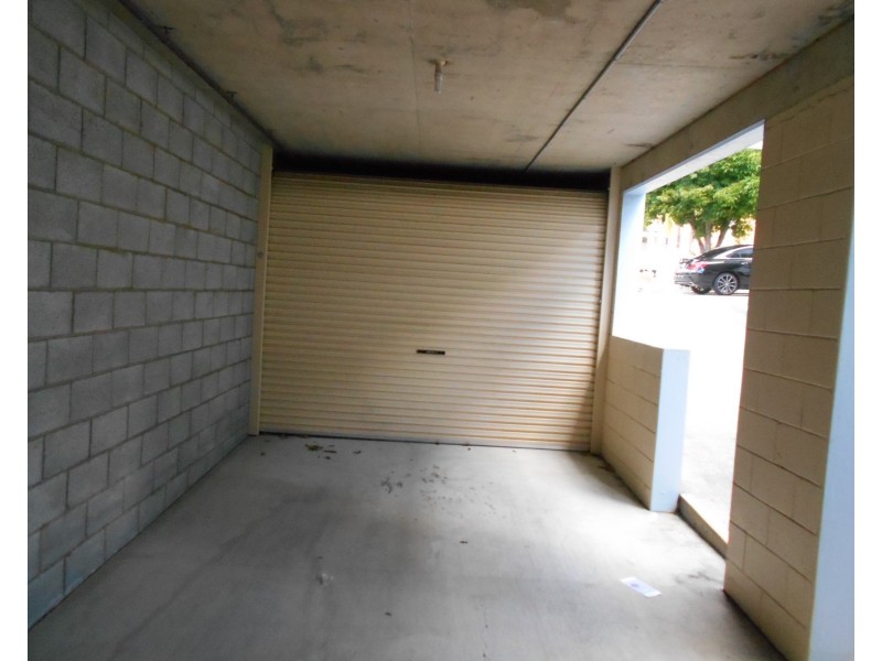 77 Sherwood Rd, Toowong QLD 4066