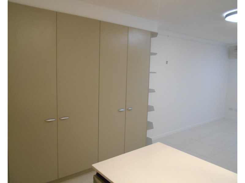 38 Lissner St, Toowong QLD 4066