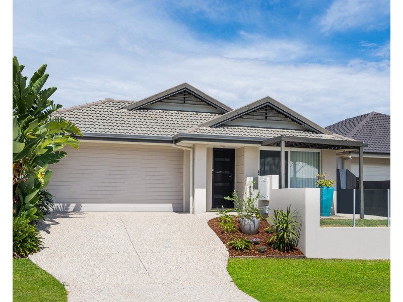 11 Valentine Circuit, Augustine Heights QLD 4300