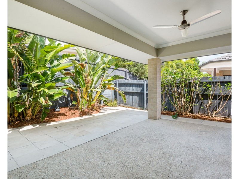 11 Valentine Circuit, Augustine Heights QLD 4300
