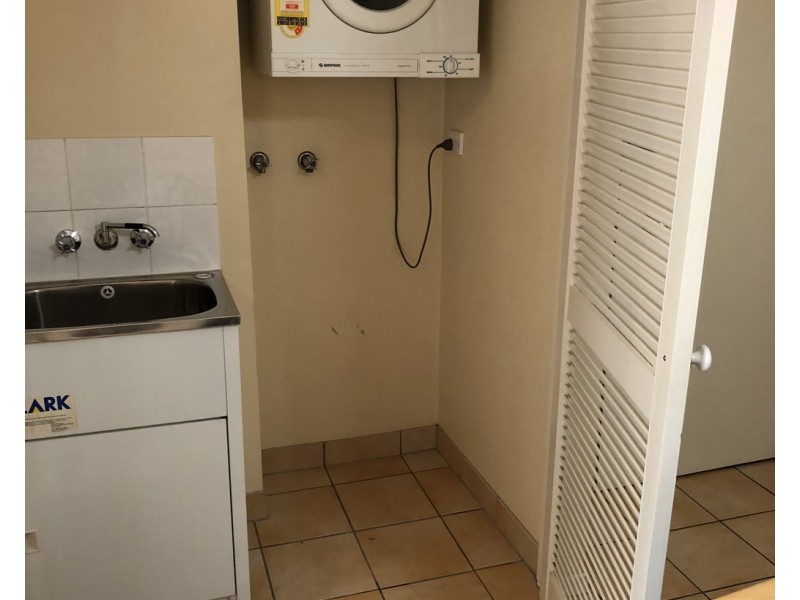 38 Lissner St, Toowong QLD 4066