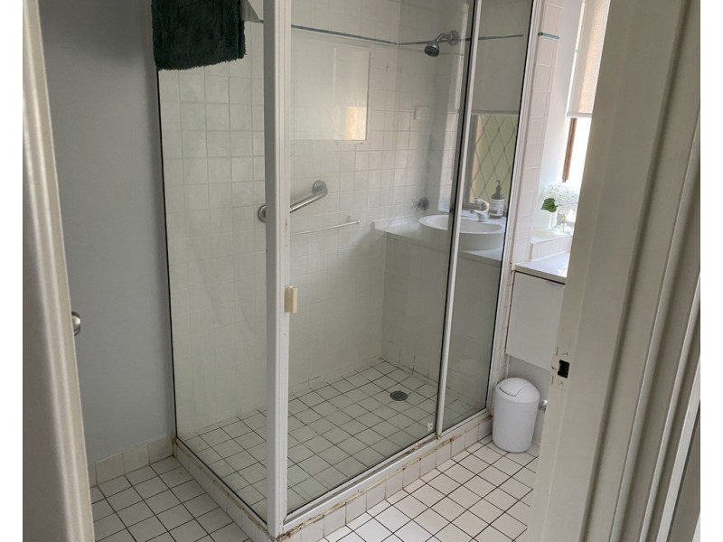 30 Sisley St, St Lucia QLD 4067