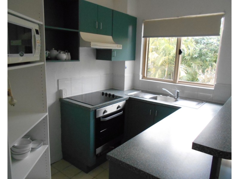 3 Whitmore St, Taringa QLD 4068