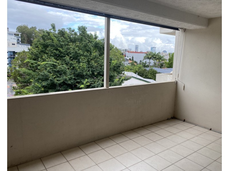 50 School St, Kelvin Grove QLD 4059