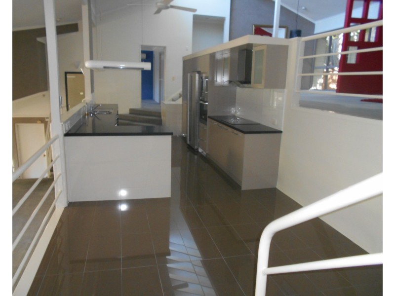 41 Morningview St, Chapel Hill QLD 4069