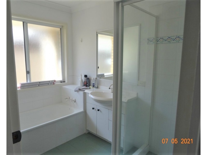 351 Whites Road, Lota QLD 4179