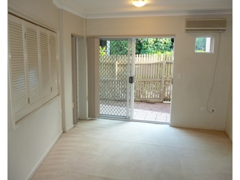 38 Lissner St, Toowong QLD 4066