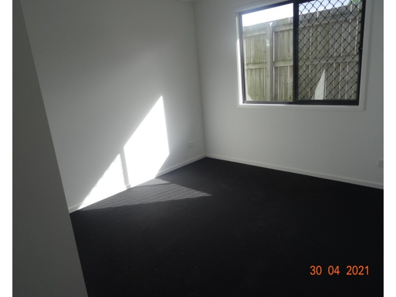 3B43 Rosella Street, Loganlea QLD 4131