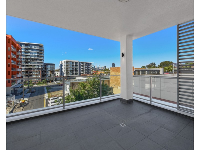 A1015/73-75 Victoria Street, West End QLD 4101