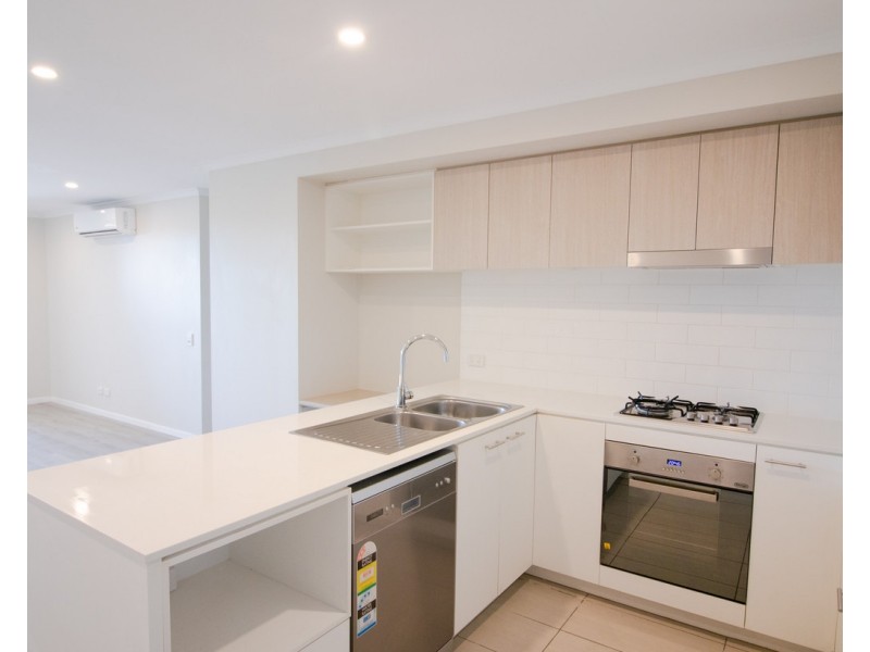U10309/15 Bland Street, Coopers Plains QLD 4108