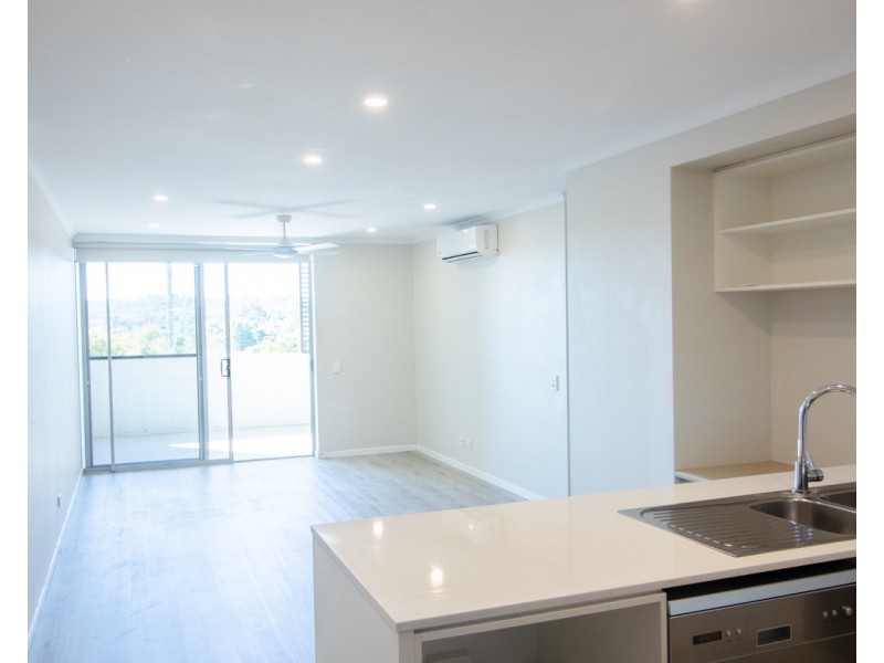 U10309/15 Bland Street, Coopers Plains QLD 4108
