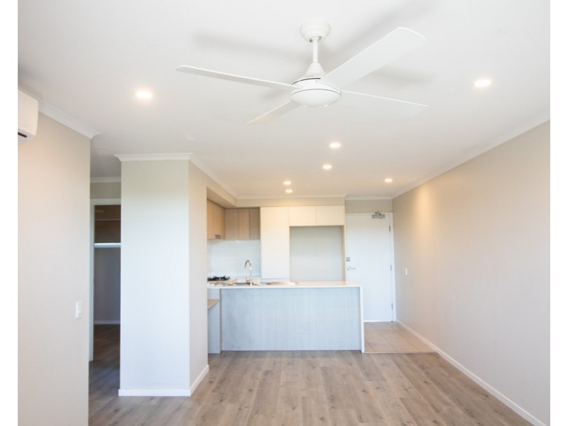 U10309/15 Bland Street, Coopers Plains QLD 4108