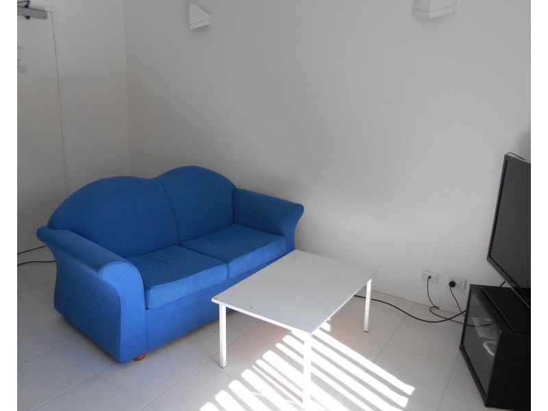 3 Whitmore St, Taringa QLD 4068