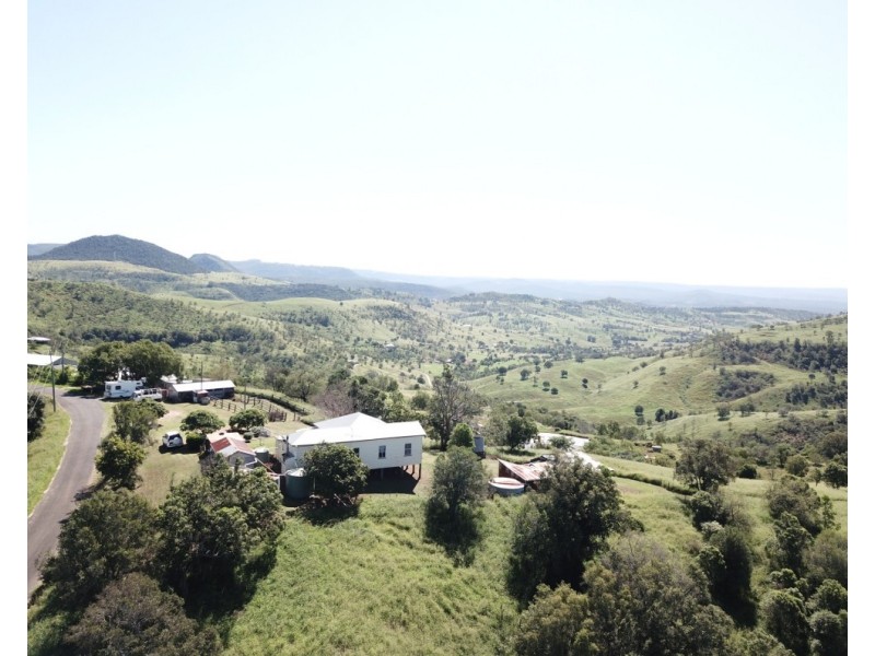 513 Silver Pinch Rd, Silver Ridge QLD 4352