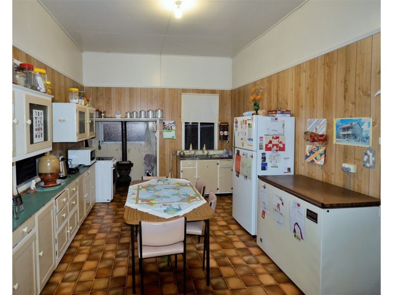 513 Silver Pinch Rd, Silver Ridge QLD 4352