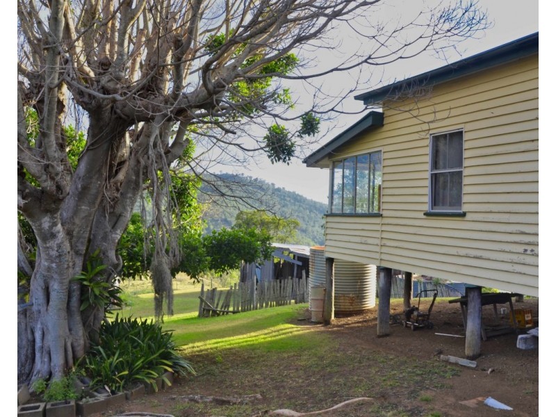513 Silver Pinch Rd, Silver Ridge QLD 4352