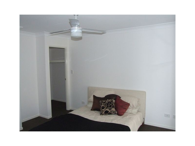Rothwell QLD 4022