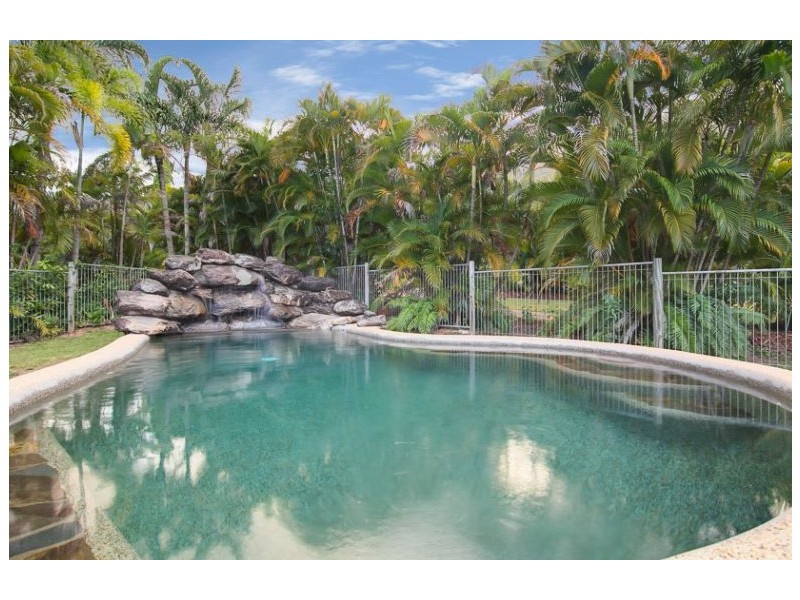 Oak Beach QLD 4877