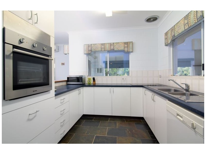 Oak Beach QLD 4877