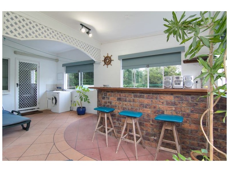 Oak Beach QLD 4877