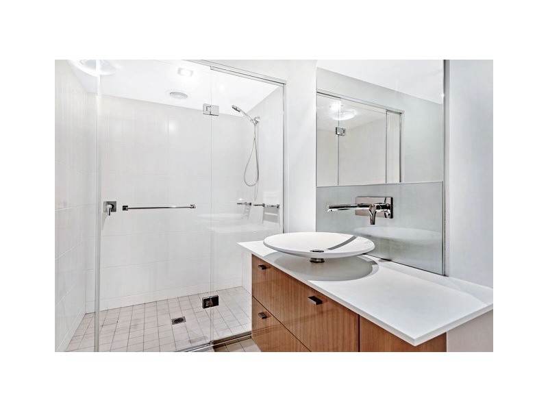 Ephraim Island QLD 4216