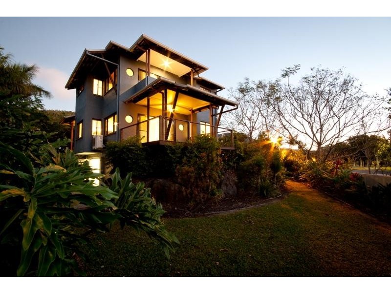 Cannonvale QLD 4802