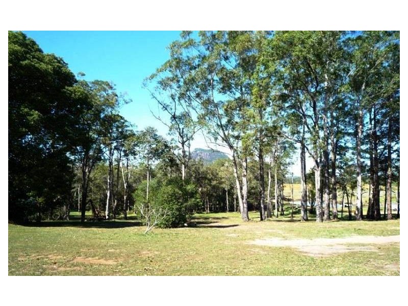 Glass House Mountains QLD 4518