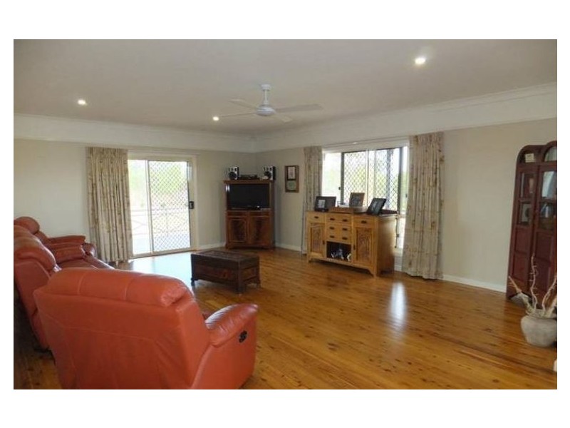 Redridge QLD 4660