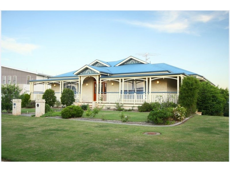 Mount Lofty QLD 4350