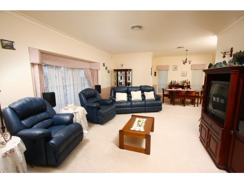 Mount Lofty QLD 4350