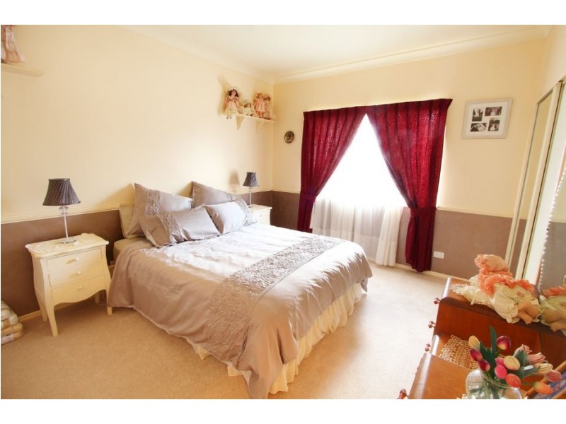 Mount Lofty QLD 4350