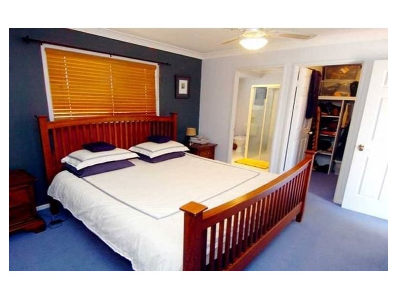 Boyne Island QLD 4680