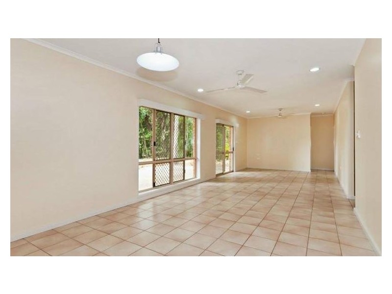 Oak Beach QLD 4877