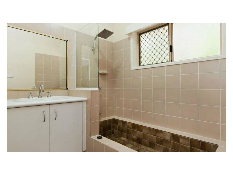 Oak Beach QLD 4877