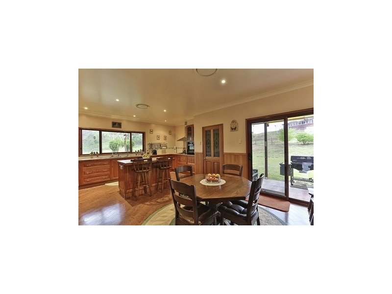 Hampton QLD 4352